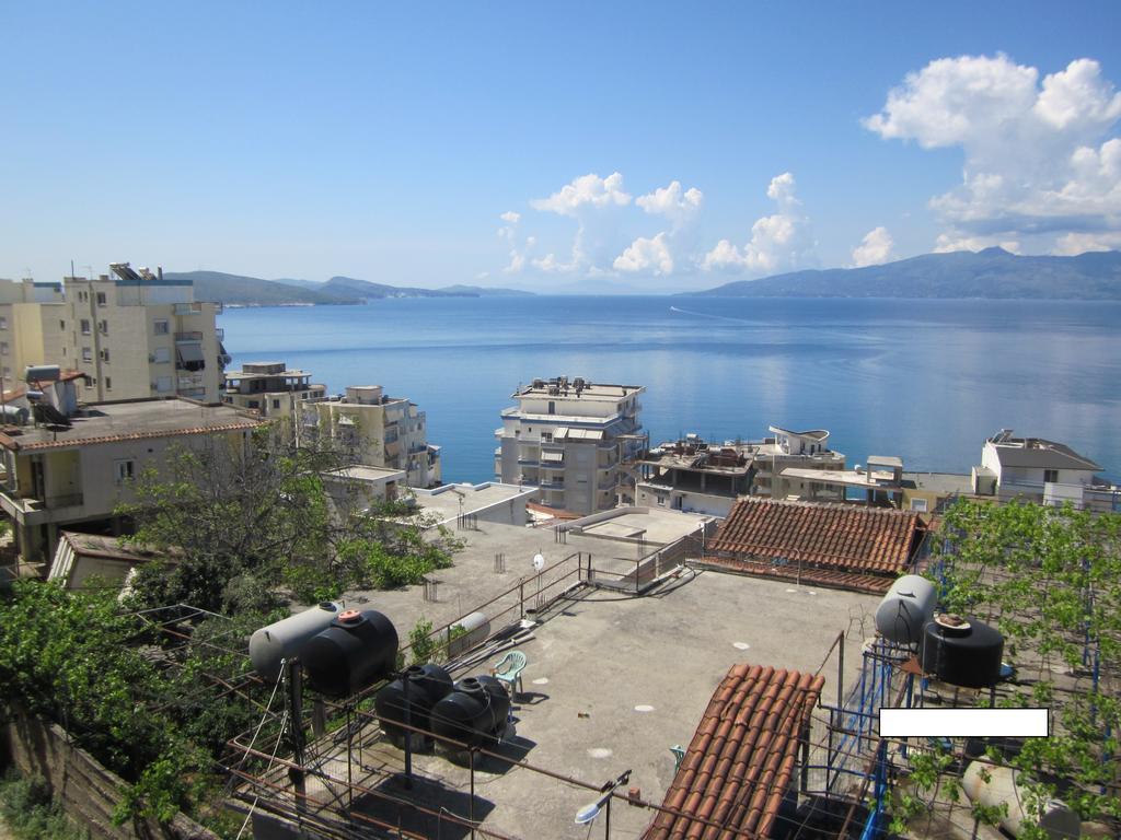 Guest House And Tavern Leo Saranda Dış mekan fotoğraf